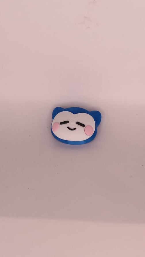 Blue Blushing Head Magnet