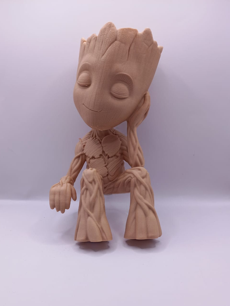 Groot Figurine